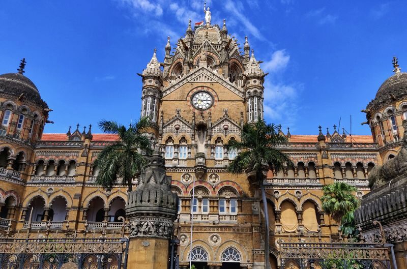 Mumbai: Full-Day Sightseeing Tour of Mumbai with Elephanta Caves - Is $68.49 good value?