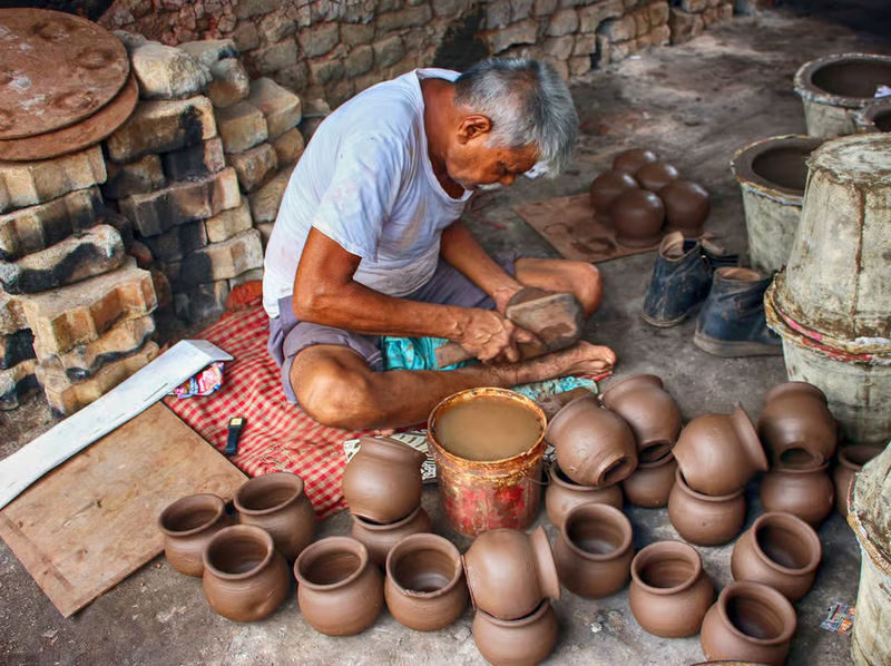 Mumbai Half Day Tour - Dharavi, Dhobighat and Dabbawallas - A half-day tour that shows how Mumbai works