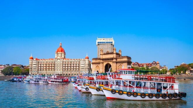 Mumbai: Heritage Highlights Walking Tour With Food Tasting - Tour Itinerary Highlights