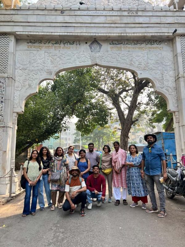 Mumbai: Heritage Walking Tour with local snacks - Mumbai: Heritage Walking Tour with Local Snacks
