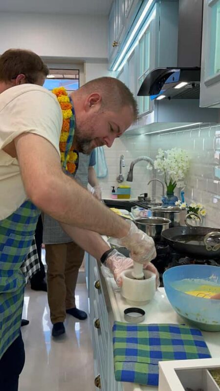 Mumbai: Indian Chai & Pakora Cooking Class in a Local Home - An In-Depth Look at the Experience