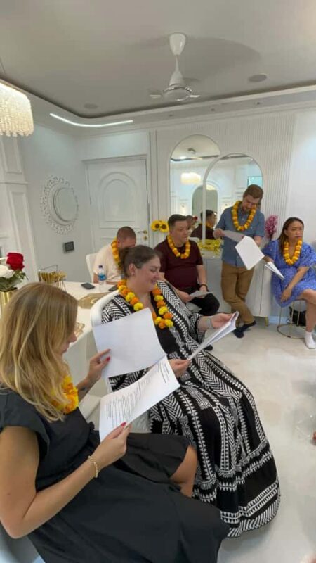 Mumbai: Indian Chai & Pakora Cooking Class in a Local Home - The Sum Up