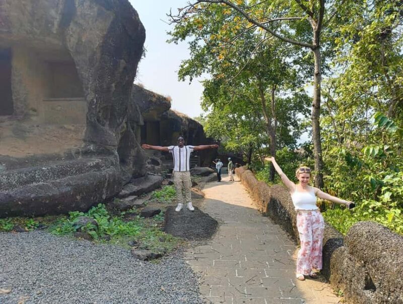Mumbai Kanheri Caves & Golden Pagoda  A Buddhist Settlement - Returning Through the Park