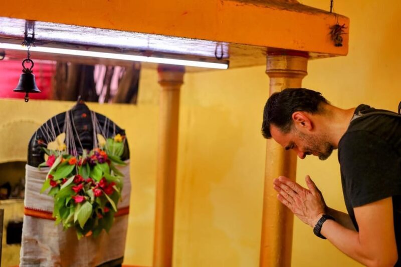 Mumbai: Markets, Temples & Street Food Walk - The Itinerary: A Breakdown of Highlights