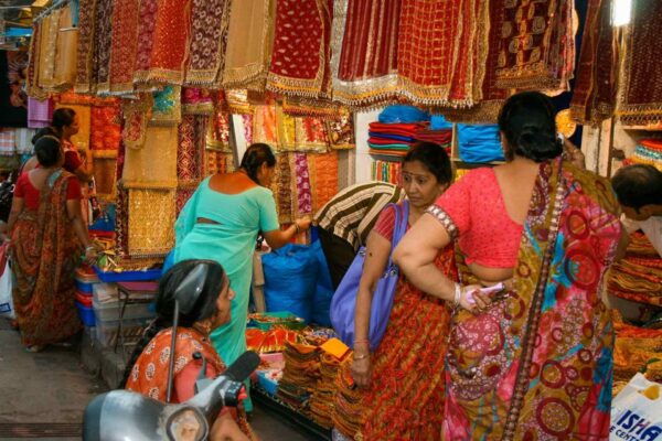 Mumbai Markets & Temples Tour - Common Questions