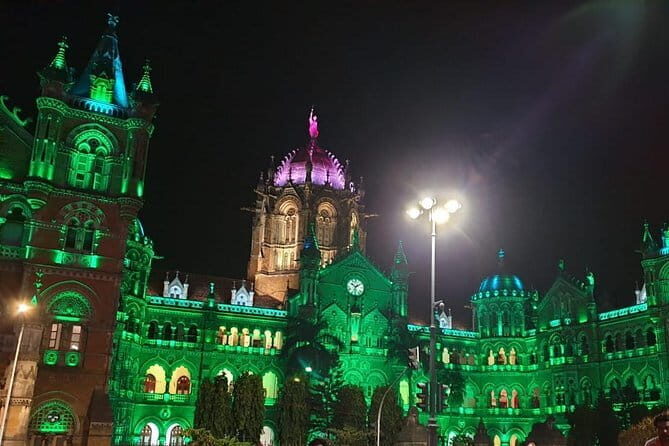 Mumbai Night Tour: Queens Necklace, Skyline & Heritage Lights - Who Would Love This Tour?
