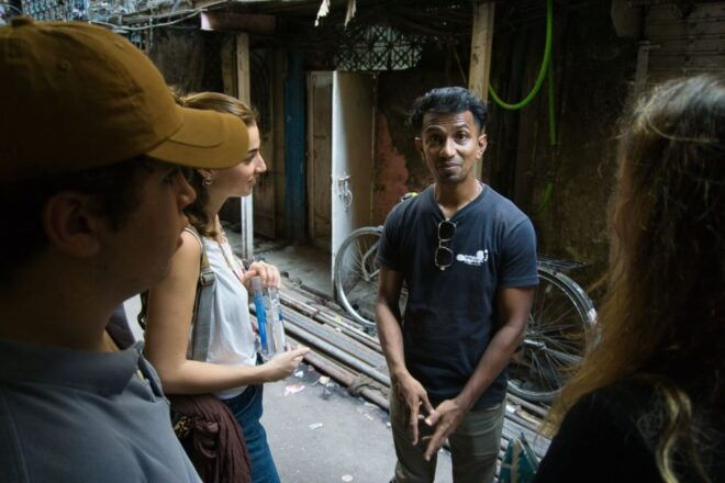 Mumbai: Private Bollywood and Dharavi Slum Tour - Bollywood City Experience Highlights