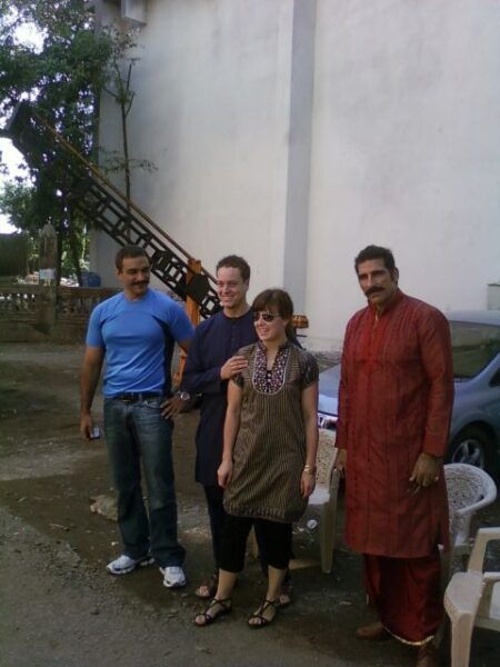 Mumbai: Private Bollywood Tour With Dance Show - The Sum Up