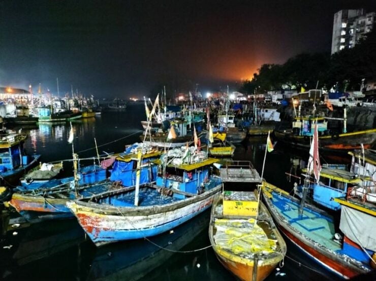 Mumbai Private Dawn Tour Including AC Vehicle - Activity Description
