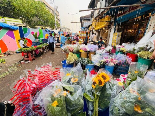 Mumbai Private Dawn Tour Including AC Vehicle - Booking Information
