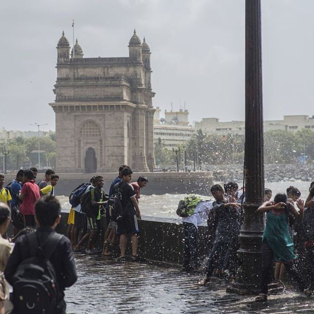 Mumbai: Private Guided Sightseeing Tour by Car - Flexibility and Reservation Details