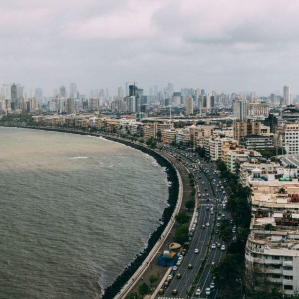 Mumbai: Private Guided Sightseeing Tour by Car - The Sum Up