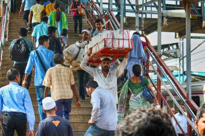 Mumbai Shore Excursions : Culture & Heritage Guided Tour - Directions