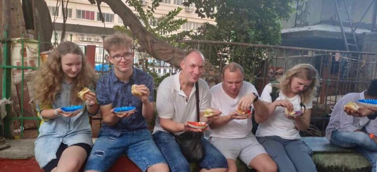 Mumbai: Street Food Tour - Eat Like a Local With Sunset View - Good To Know