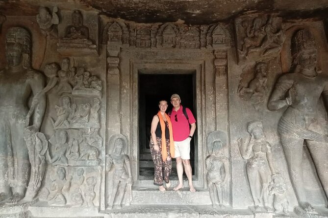 Mumbai to Aurangabad: Ajanta, Ellora & Aurangabad Exploration - Pickup Information