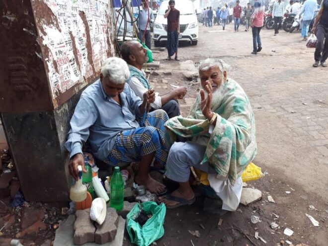 Mumbai: Walking Tour of Dharavi Slum - Experience