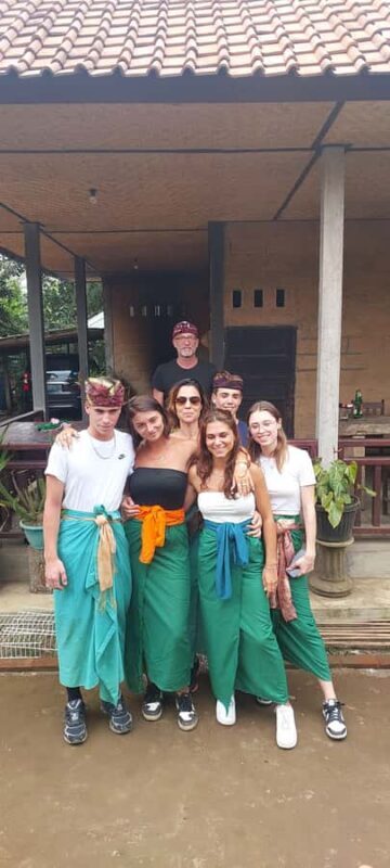 Munduk Balinese Cooking Class lunch/Dinner at a Local Home - Who Should Consider This Experience?