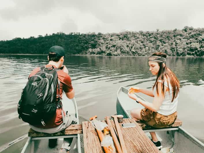 Munduk: Canoeing in the Lake and Discovering a Secret Temple - Temple Exploration