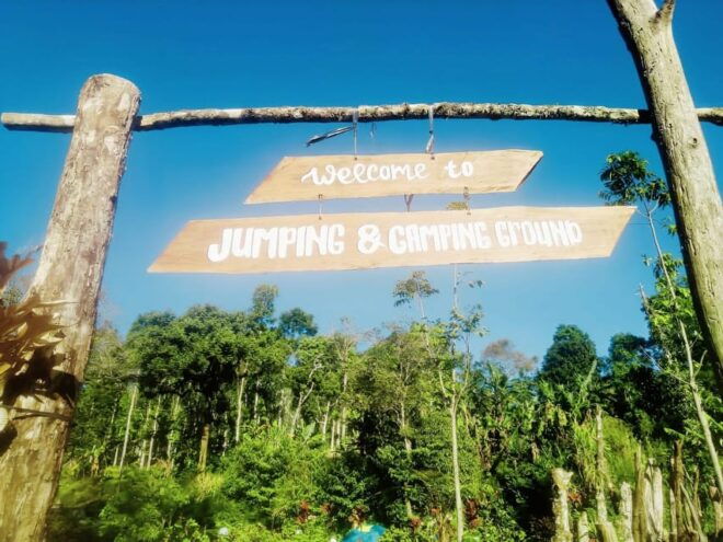 MUNDUK : Jungle Trekking and Jumping in Natural Pools - Included Services