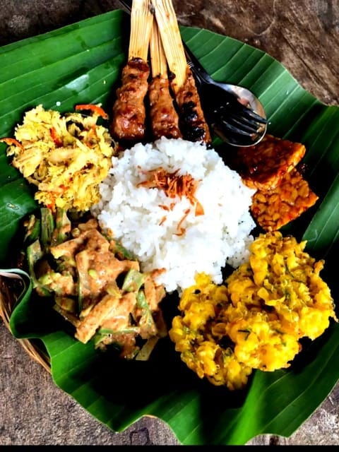 MUNDUK : Jungle Trekking Day Tour - Included Services