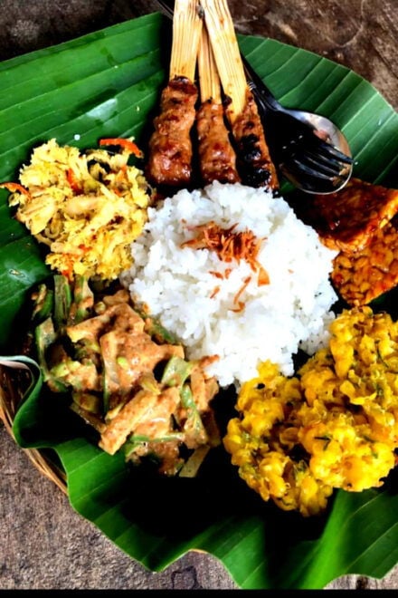 MUNDUK : Jungle Trekking Day Tour - Booking Process