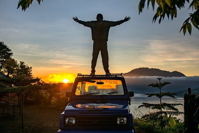 Munduk Sunrise Jeep Tour to Twin Lake and Hidden Waterfall - An In-Depth Look at the Munduk Sunrise Jeep Tour
