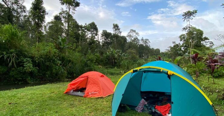 Munduk:2-Days Discover 8 Hidden Waterfalls & Champing - Day 1: Waterfall Trekking
