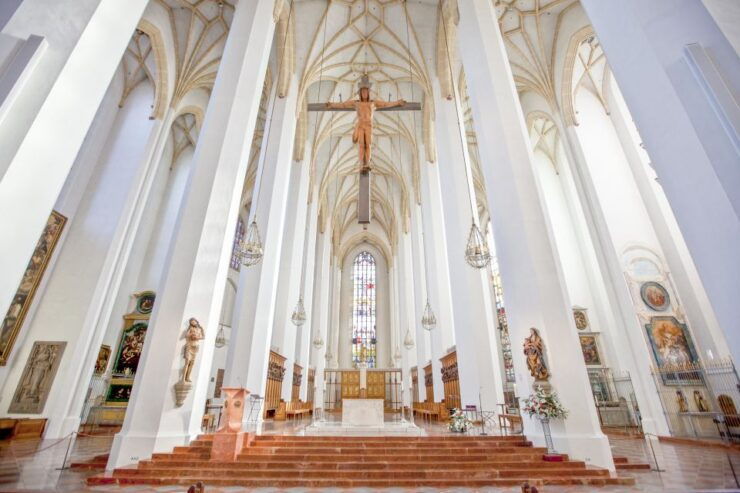 Munich: Altstadt & Viktualienmarkt Stadtrundgang Auf Deutsch - Frauenkirche: A Symbol of Munich