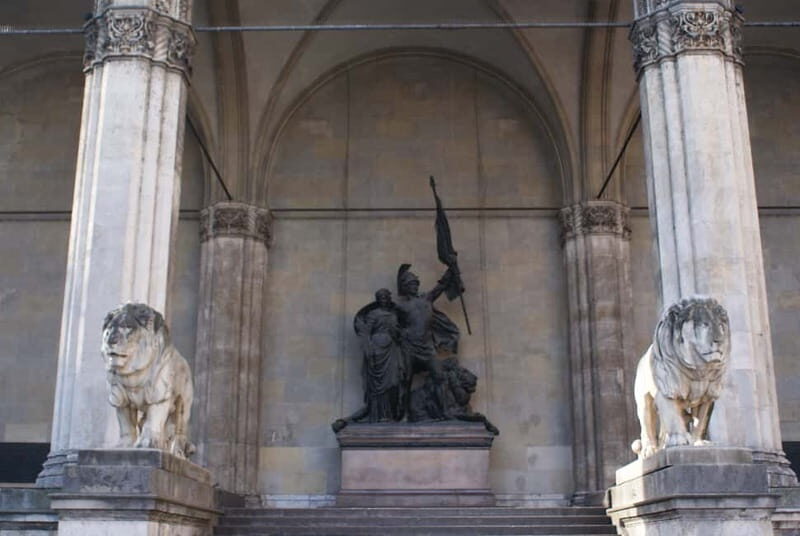 Munich and Nazi History Combination Day Tour Small Group - What to Expect from the Tour