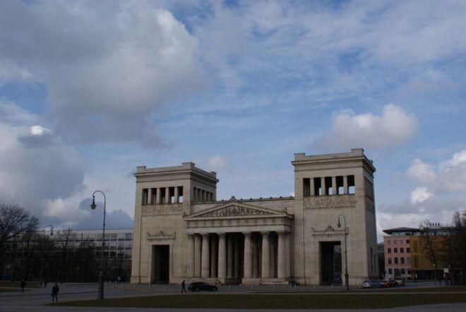 Munich and Nazi History Combination Day Tour - Customer Reviews