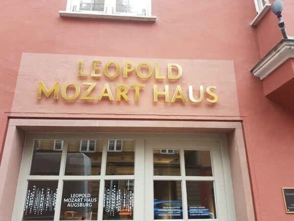 Munich: Augsburg The Fugger Family, Market – Romantic Road - Scenic Views and Landmarks