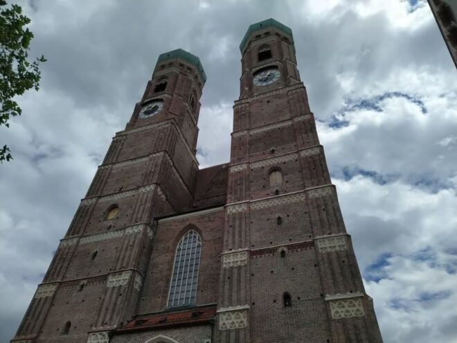 Munich: Bavarian Beer Walking Tour With Samples & Food - Reserve Now & Pay Later