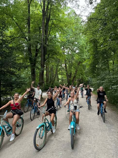 Munich bike rental at the Hofbräuhaus - Discovering Munich on Two Wheels