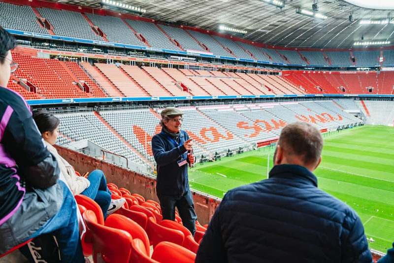 Munich City Bus Tour and FC Bayern Munich Arena Tour - From Karlsplatz to the Allianz Arena
