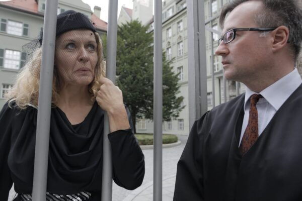 Munich: Crime Rally - Tour With Actors in GERMAN - Cancellation Policy
