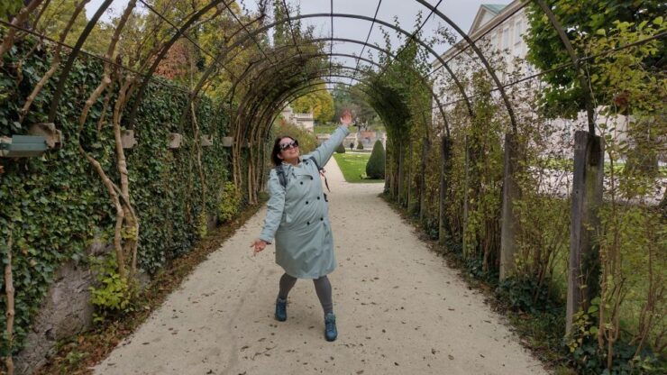 Munich: Day Trip to Salzburg With Local Artist - Experience Highlights in Salzburg