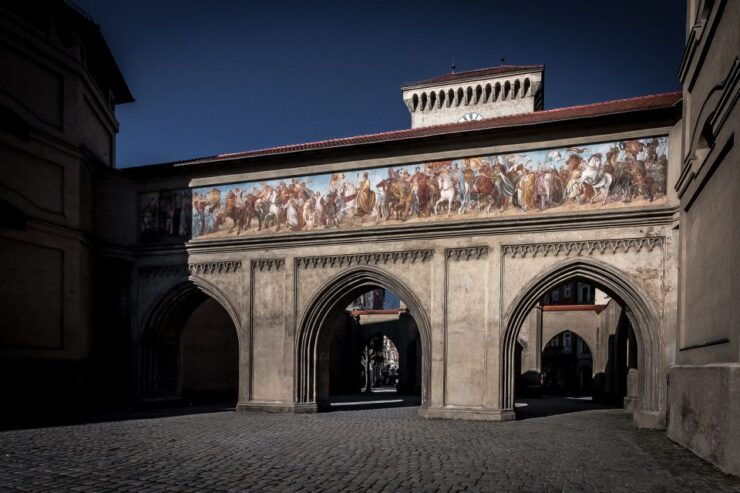 Munich: Discover Places of Power Tour - Experience Highlights