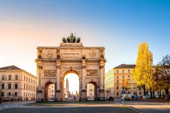 Munich Enchanted: A Couple's Guide to the City's Wonders - Cozy Moments to Share