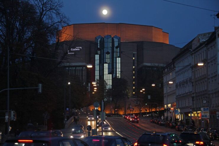 Munich: Evening Composers Group Walking Tour - Activity Details