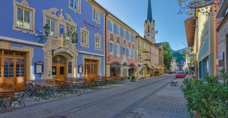 Munich: Express Tour Linderhof and Oberammergau - Good To Know