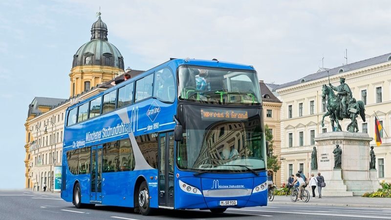 Munich Grand Circle Hop-On Hop-Off City Tour - A city loop from Karlsplatz to the English Garden