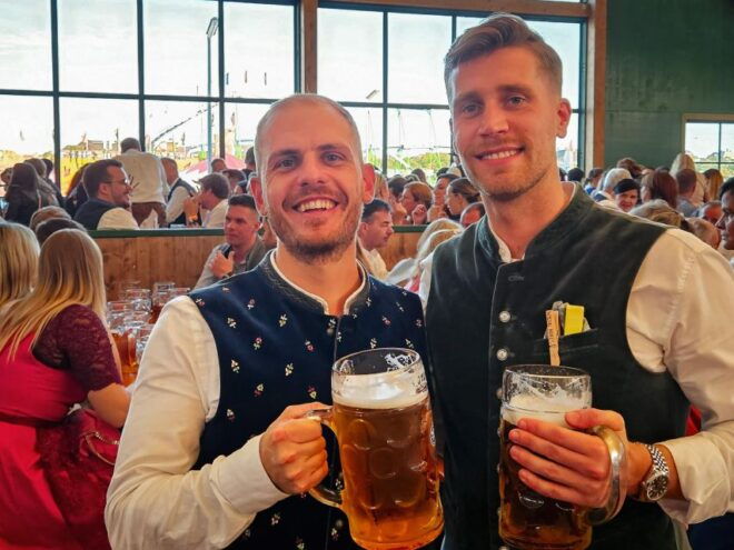 Munich: Guided Oktoberfest Experience With Beer and Lunch - Traveler Reviews