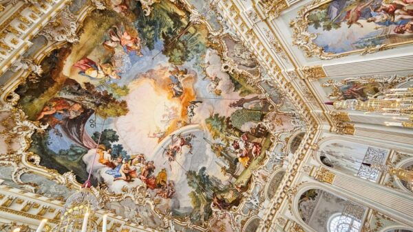 Munich: Guided Tour of Nymphenburg Palace and Park in German - Frequently Asked Questions