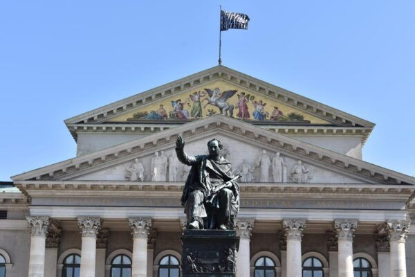 Munich: Highlights Old Town and Viktualienmarkt - Frequently Asked Questions