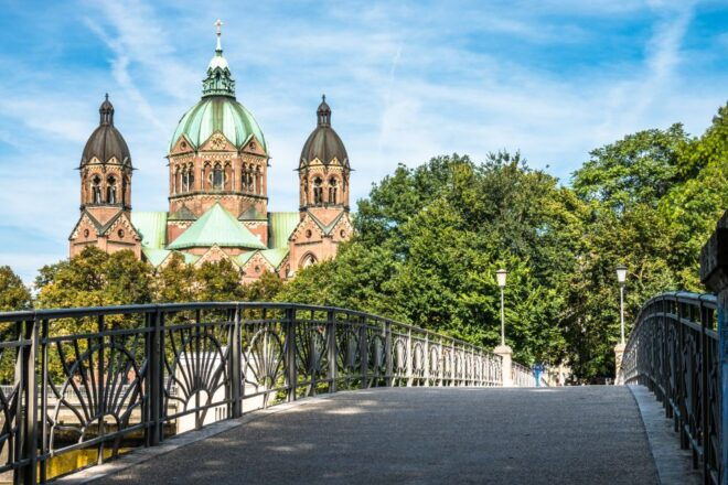 Munich: Highlights Private Bike Tour With Licensed Guide - Additional Sights to Discover