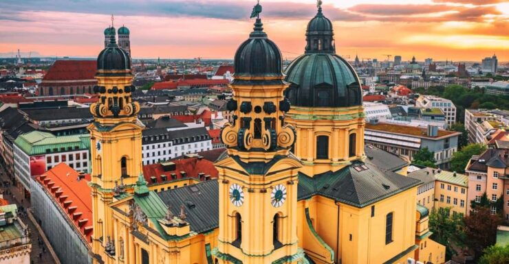 Munich: Insta-Perfect Walk With a Local - Highlights of the Experience