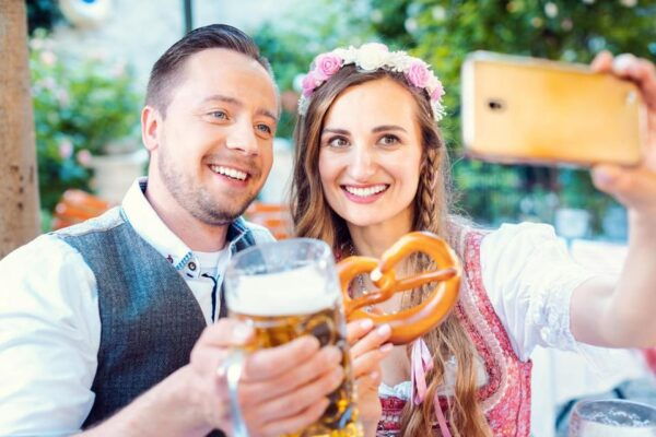Munich: Insta-Perfect Walk With a Local - Frequently Asked Questions
