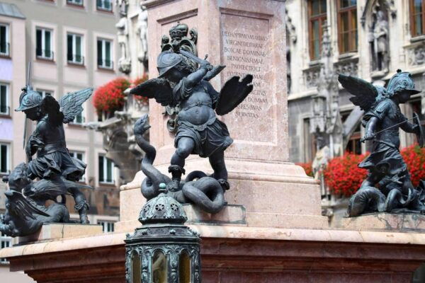 Munich: Munich by Bike - Munich Bike Tour 3-Hour Guided Tour - Tips for a Great Tour