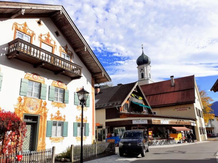 Munich: Neuschwanstein Private Guided Tour Packages - Duration and Availability of the Tour