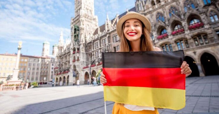 Munich New Town Hall and Beyond – Private Walking Tour - Key Points